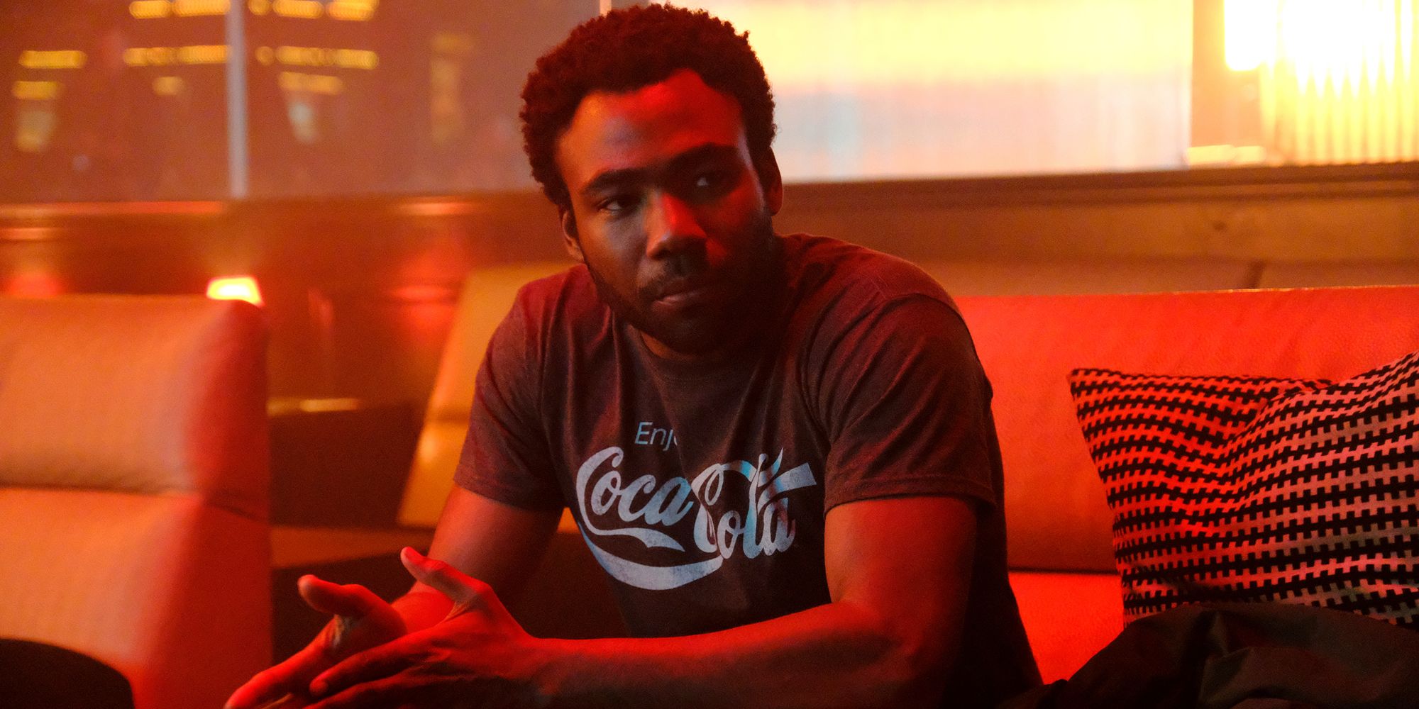 Atlanta TV Show Season 3 & 4 Delayed At FX | Screen Rant