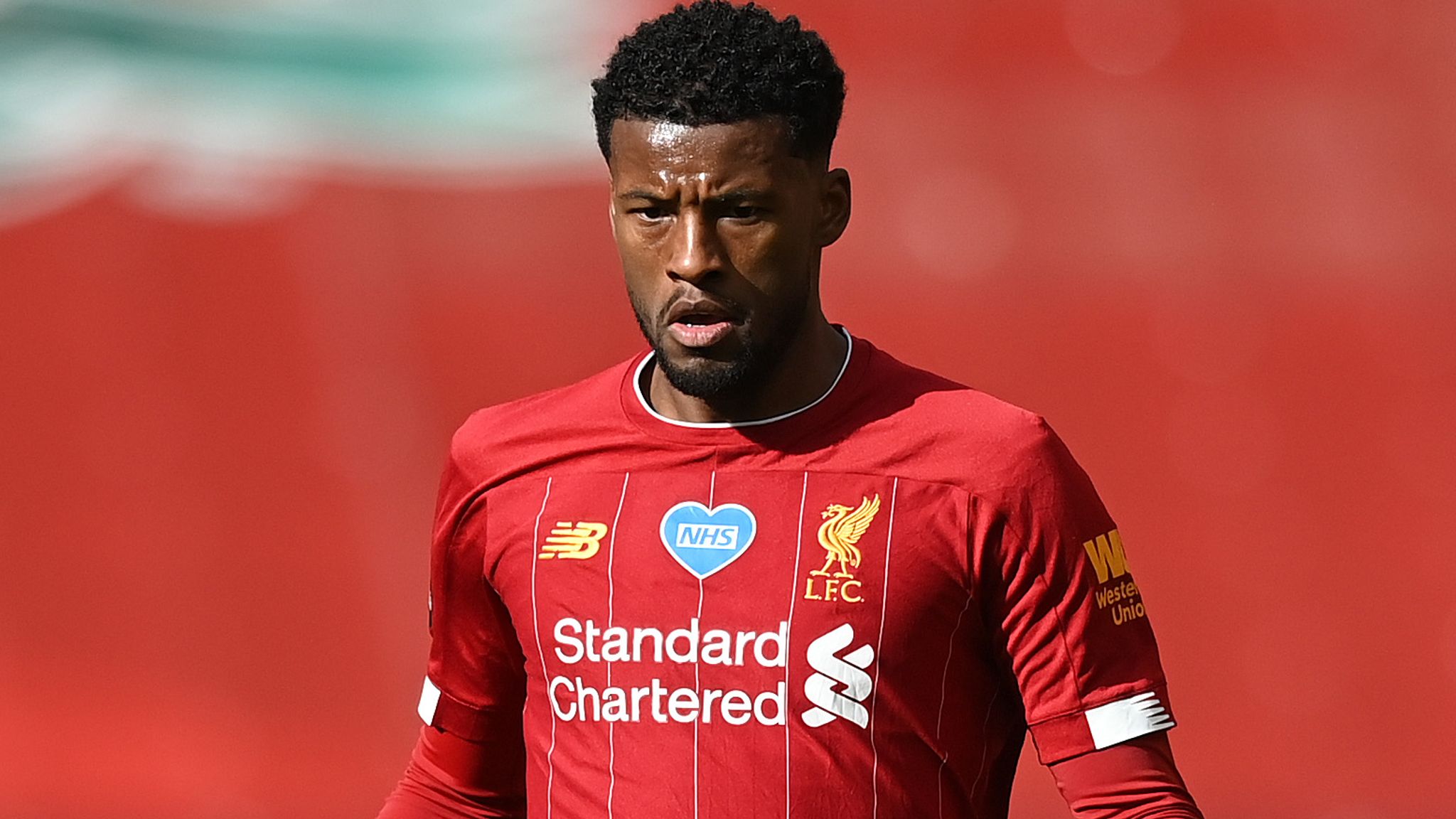 Georginio Wijnaldum: Jurgen Klopp holds positive talks with Liverpool midfielder amid Barcelona links | Football News | Sky Sports